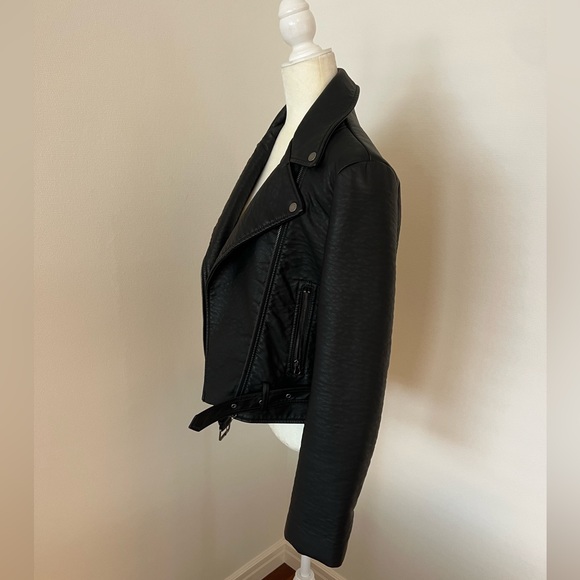 Victoria’s Secret Faux Leather Moto Jacket - Picture 4 of 12